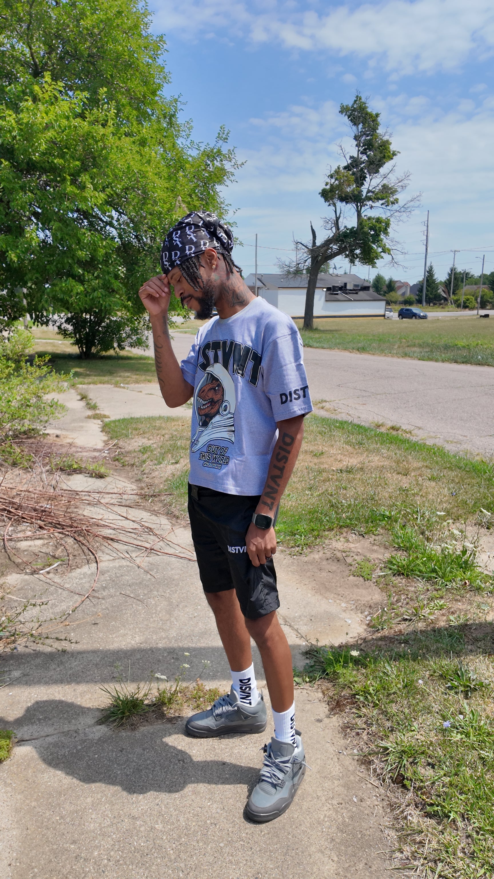 OUT OF THIS WORLD TEE V2