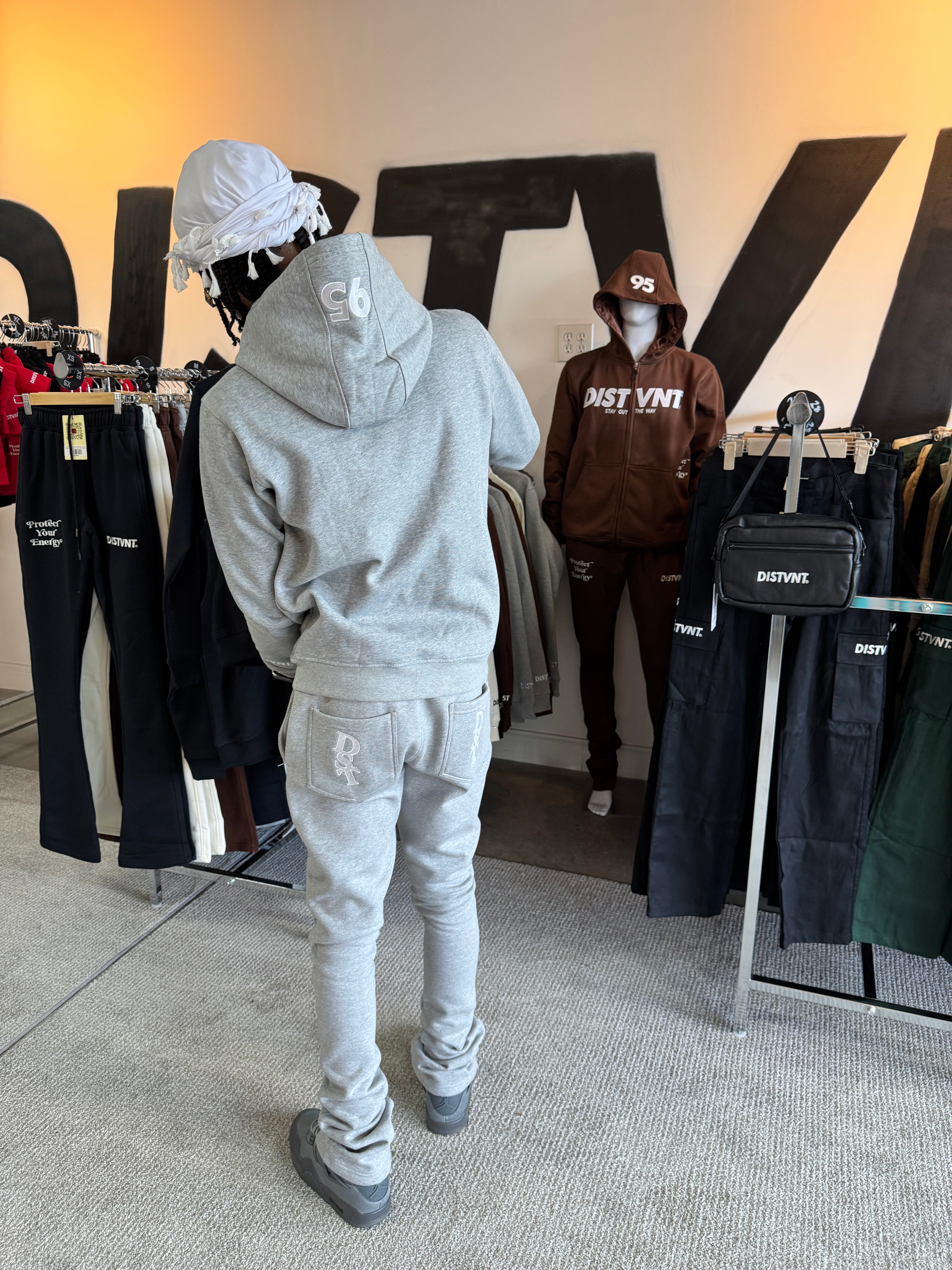 スタックドスウェットパンツ(スリムフィット)