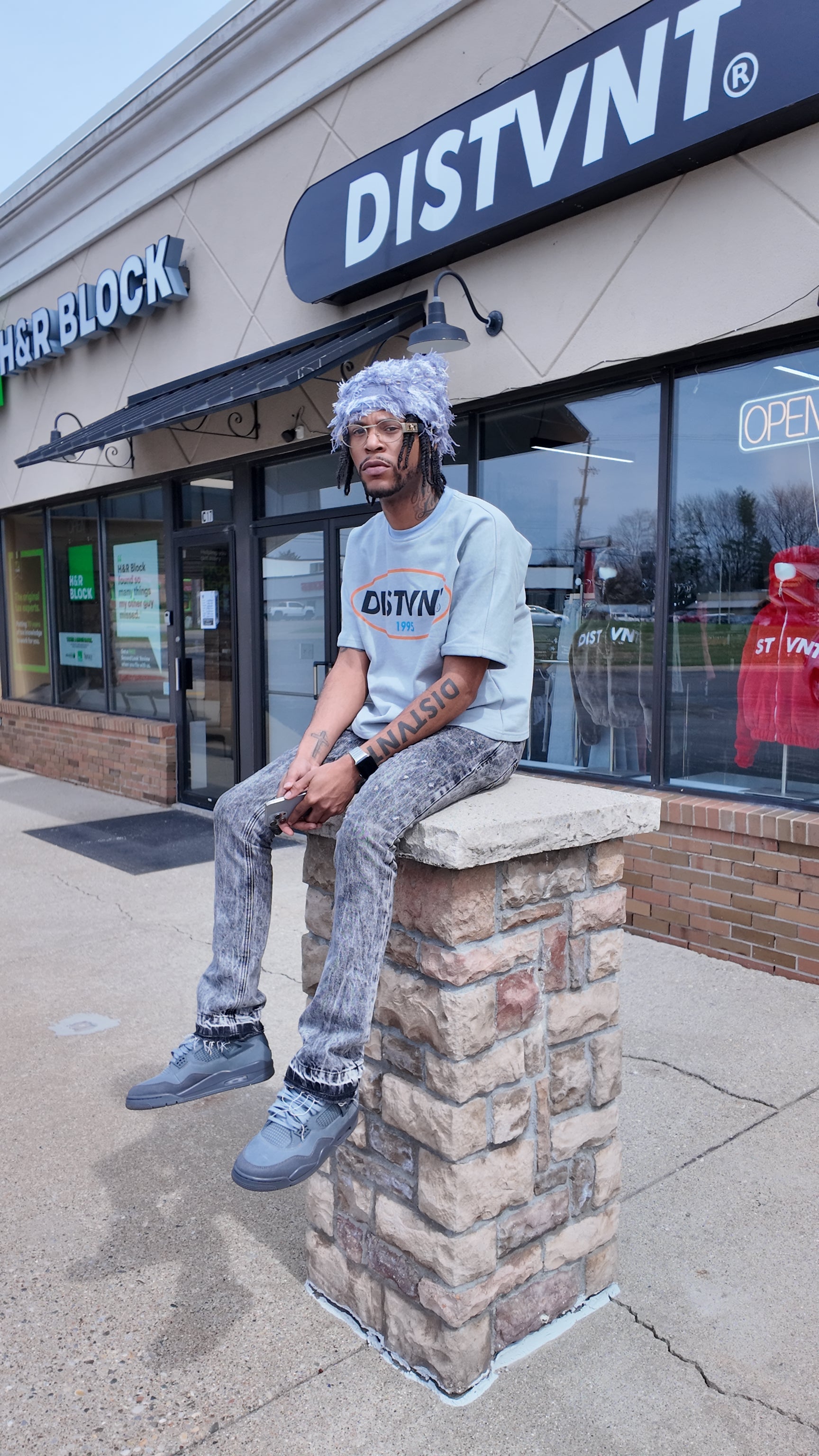 Round Logo Tee