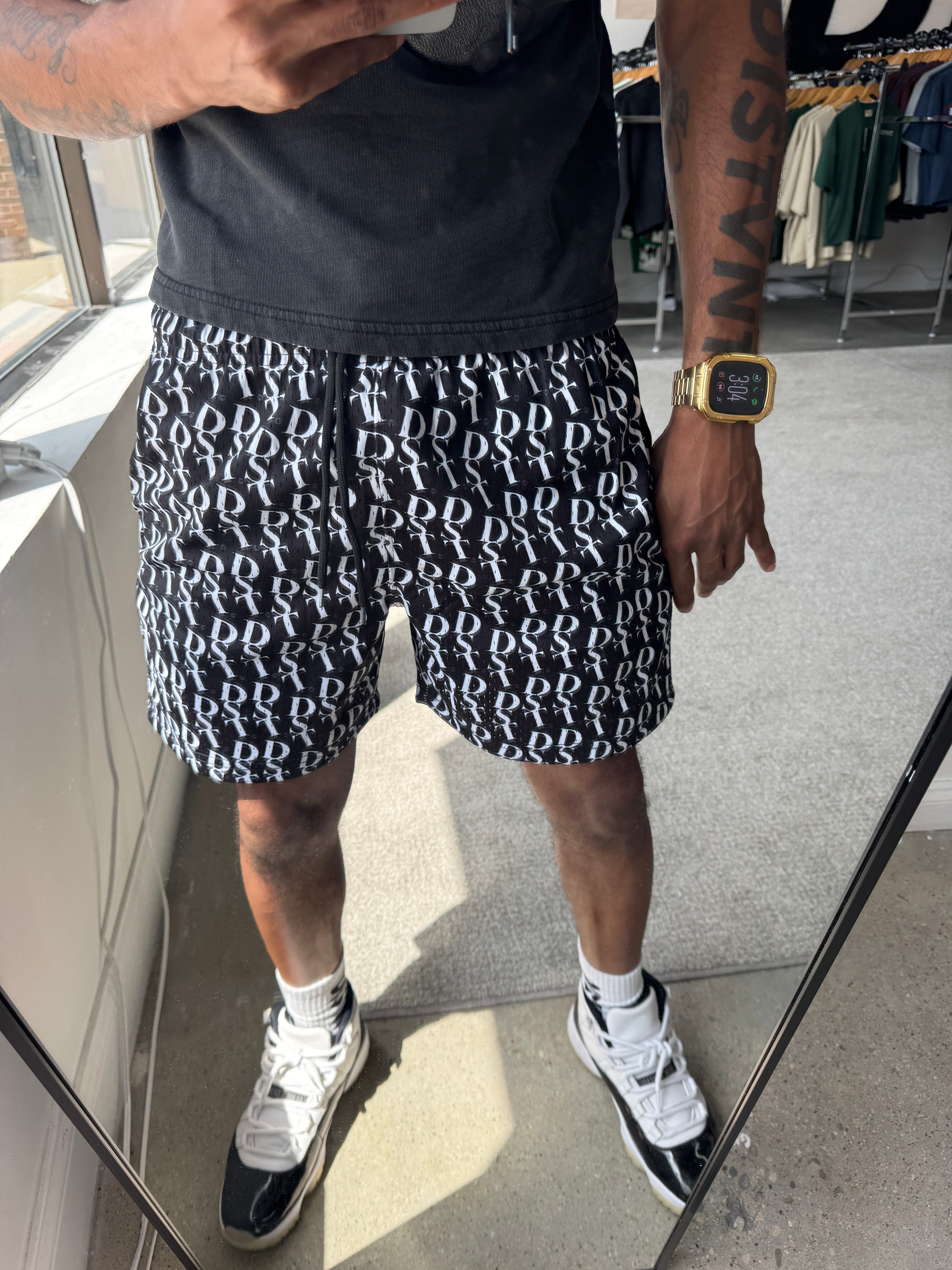 DST Shorts V2
