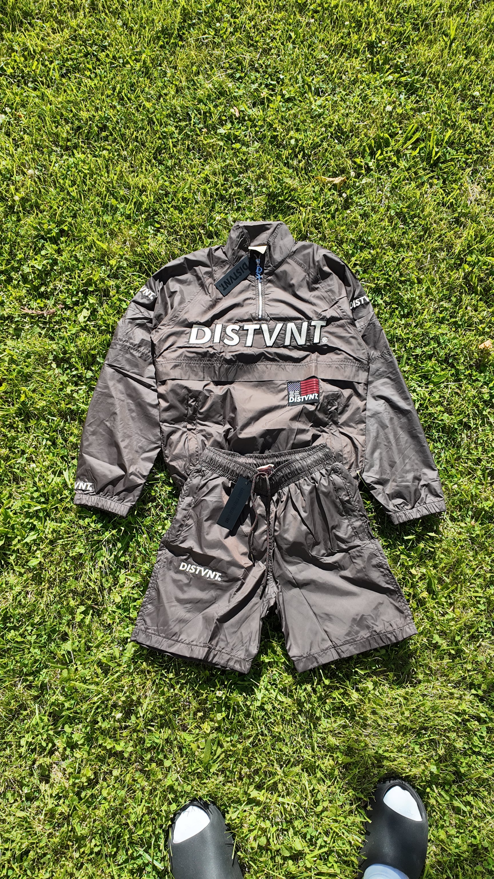 Quarter-Zip Windbreaker Short Set – Distvnt