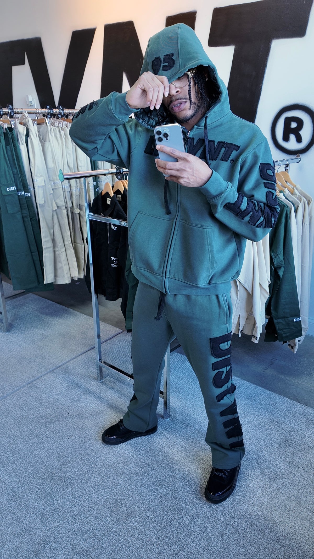 ダメージ加工スウェットパンツ